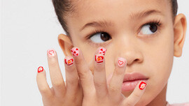 Çocuk Takma Tırnakları